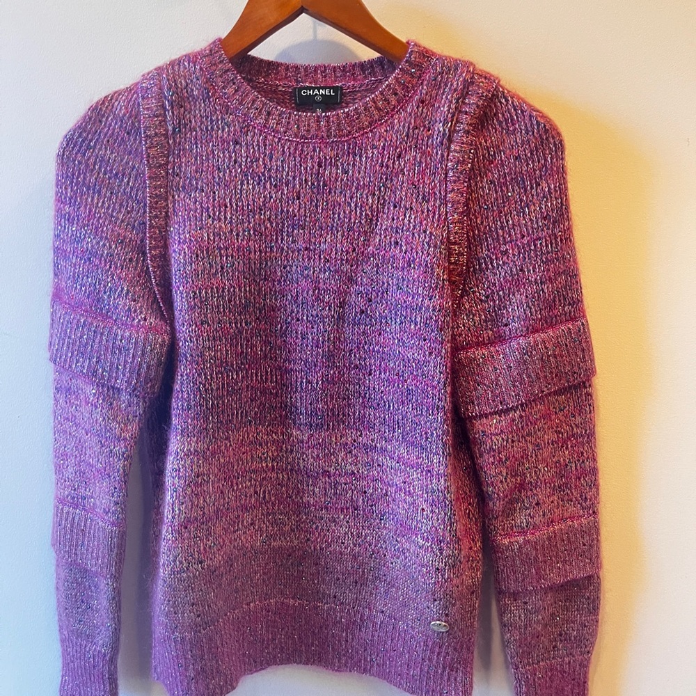 Chanel sweater